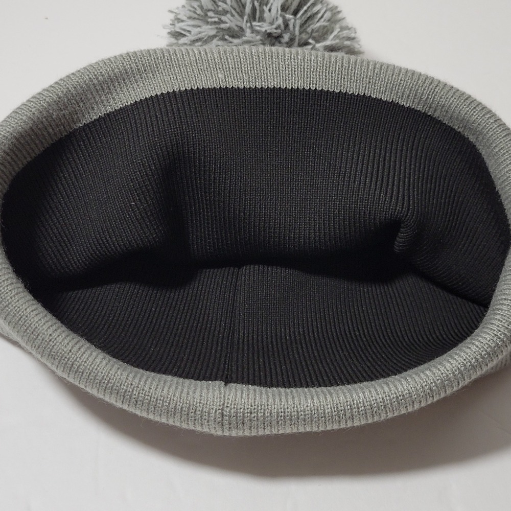 Callaway Beanie Hat Insulated Unisex Gray Knit Pom Golf Outdoor Winter Elements - Picture 8 of 10
